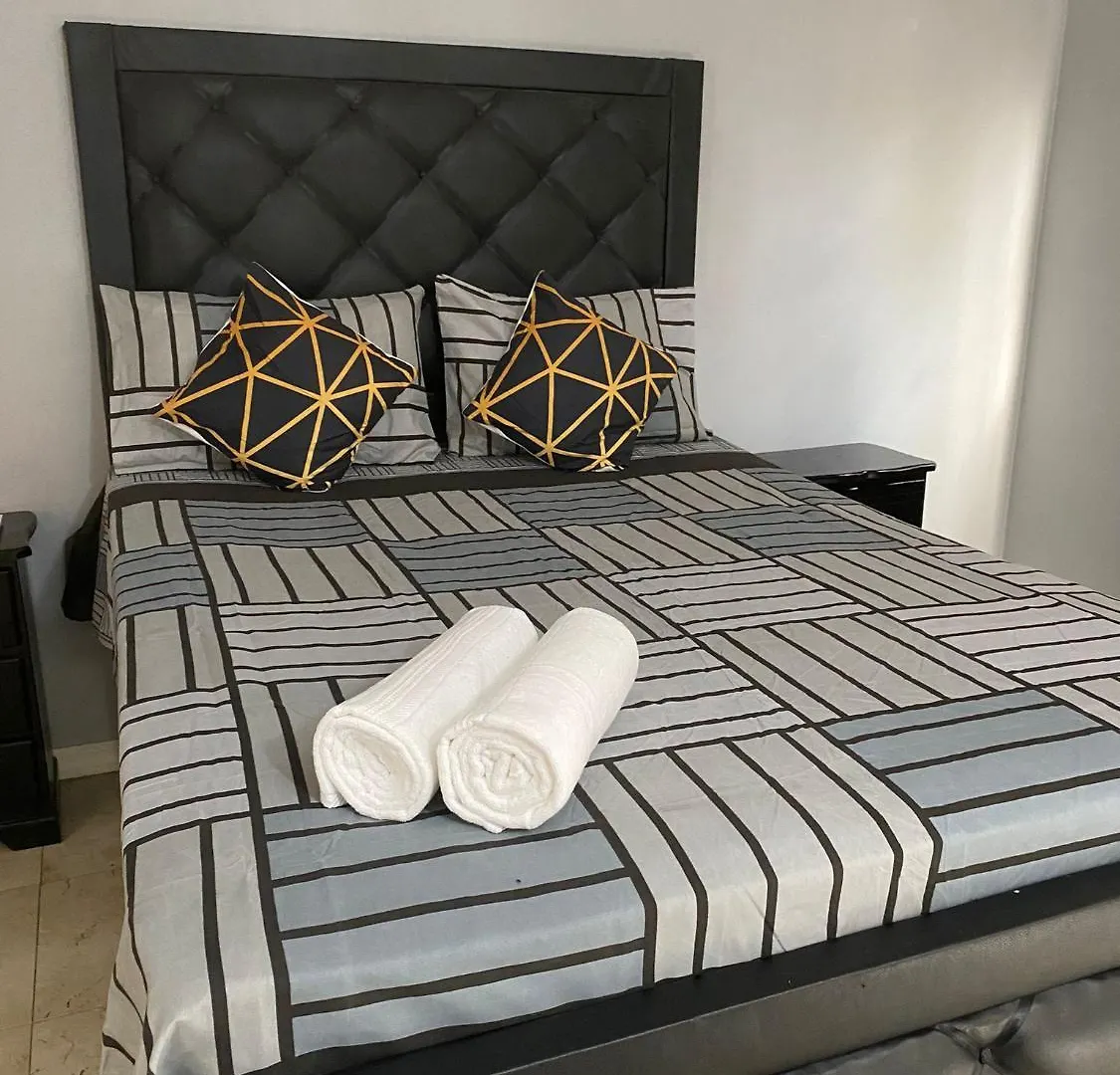 St Michael'S Terrace Apartment Kingston